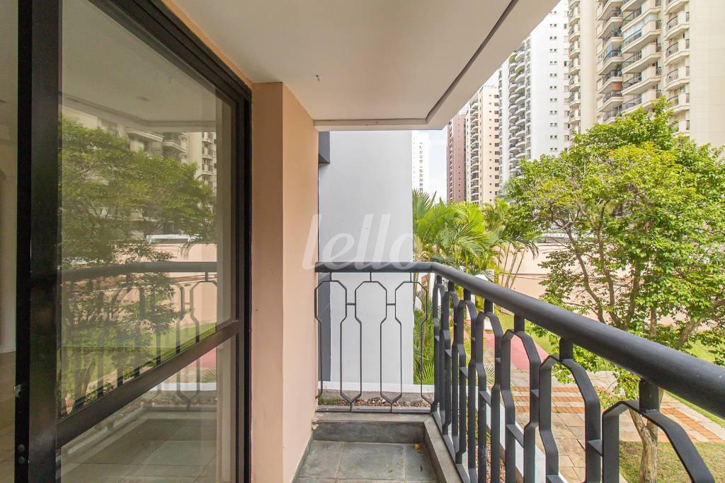 SACADA de Apartamento para alugar, Padrão com 97 m², 3 quartos e 2 vagas em Indianópolis - São Paulo