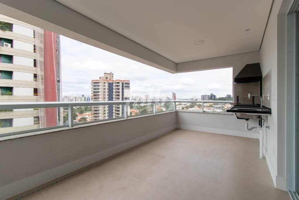 SACADA VARANDA de Apartamento à venda, Padrão com 190 m², 3 quartos e 2 vagas em Jardim - Santo André