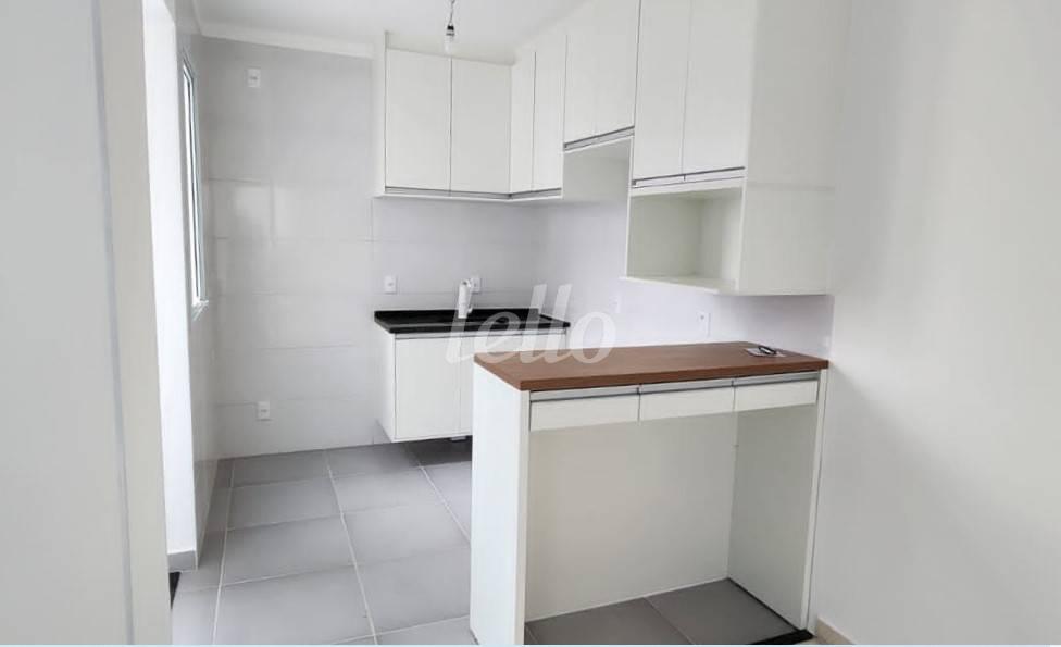 COZINHA de Apartamento à venda, Padrão com 49 m², 3 quartos e 1 vaga em Vila Gumercindo - São Paulo