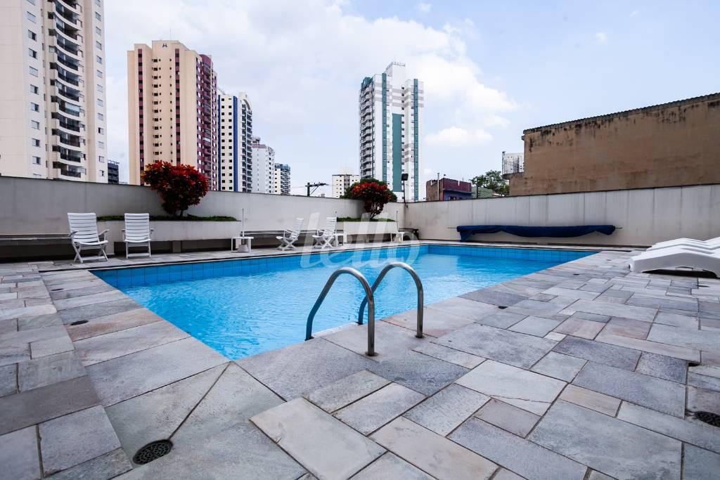 09AREA-CONDOMINIAL_002 de Apartamento para alugar, Padrão com 76 m², 3 quartos e 1 vaga em Vila Regente Feijó - São Paulo