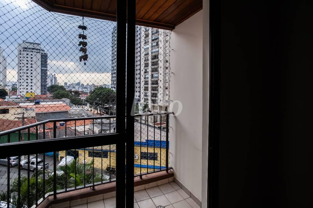 07SACADAVARANDA_002 de Apartamento para alugar, Padrão com 76 m², 3 quartos e 1 vaga em Vila Regente Feijó - São Paulo
