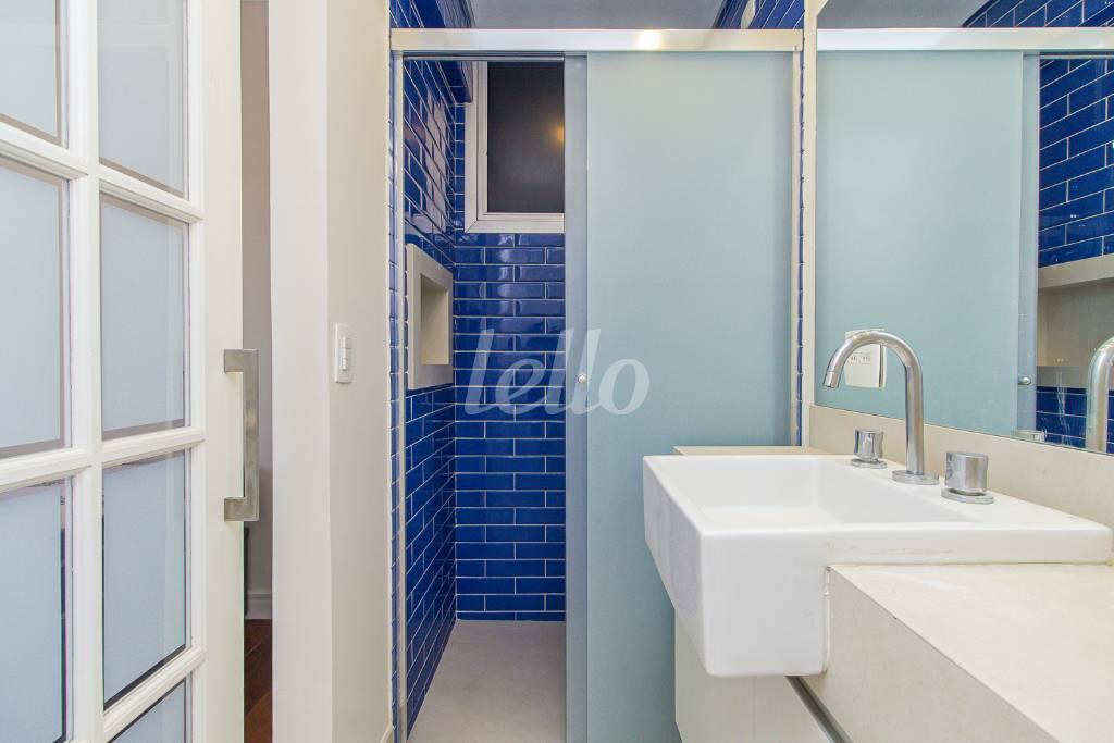 BANHEIRO SOCIAL de Apartamento para alugar, Padrão com 106 m², 2 quartos e 1 vaga em Vila Mariana - São Paulo