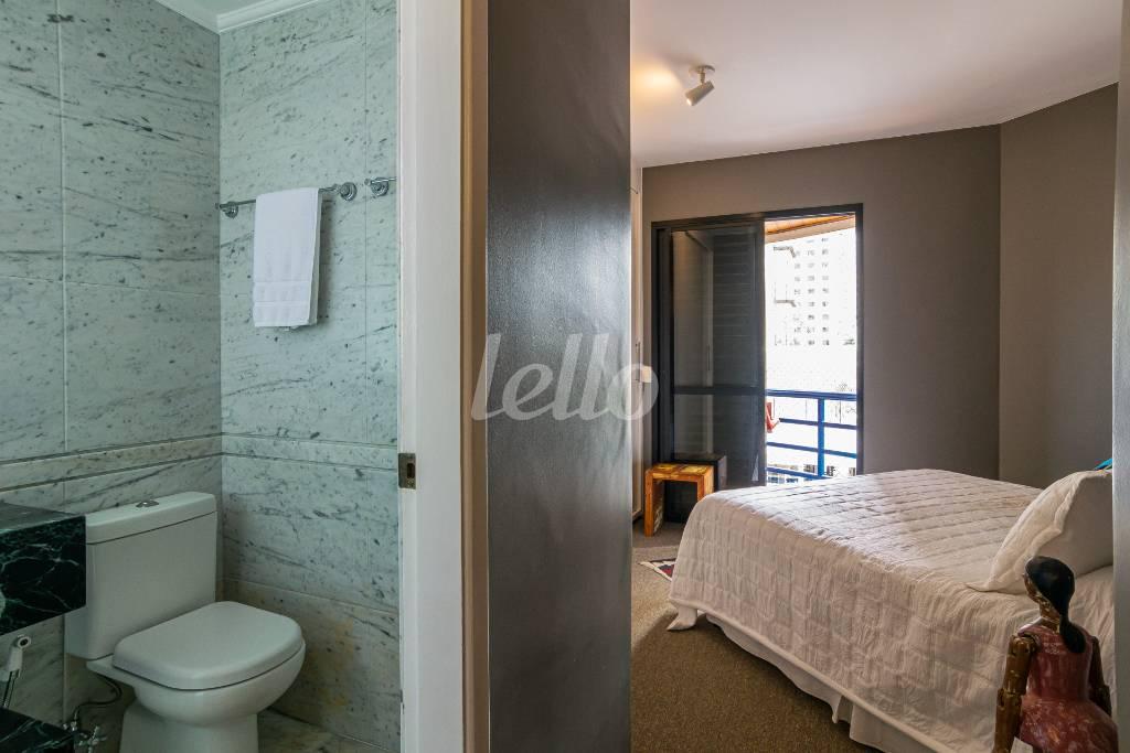 SUITE de Apartamento à venda, Padrão com 94 m², 3 quartos e 2 vagas em Pinheiros - São Paulo