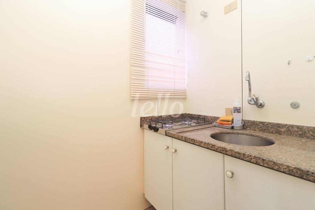 COZINHA de Apartamento para alugar, Padrão com 32 m², 1 quarto e 1 vaga em Cerqueira César - São Paulo