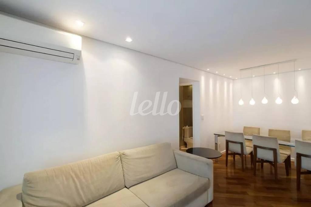 SALA 2 AMBIENTES de Apartamento para alugar, Padrão com 120 m², 4 quartos e 2 vagas em Paraíso - São Paulo