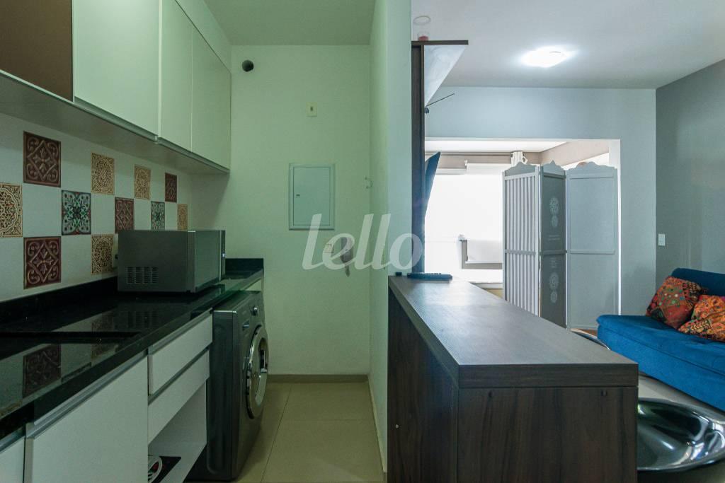 COZINHA de Apartamento para alugar, Padrão com 38 m², 1 quarto e 1 vaga em Campo Belo - São Paulo