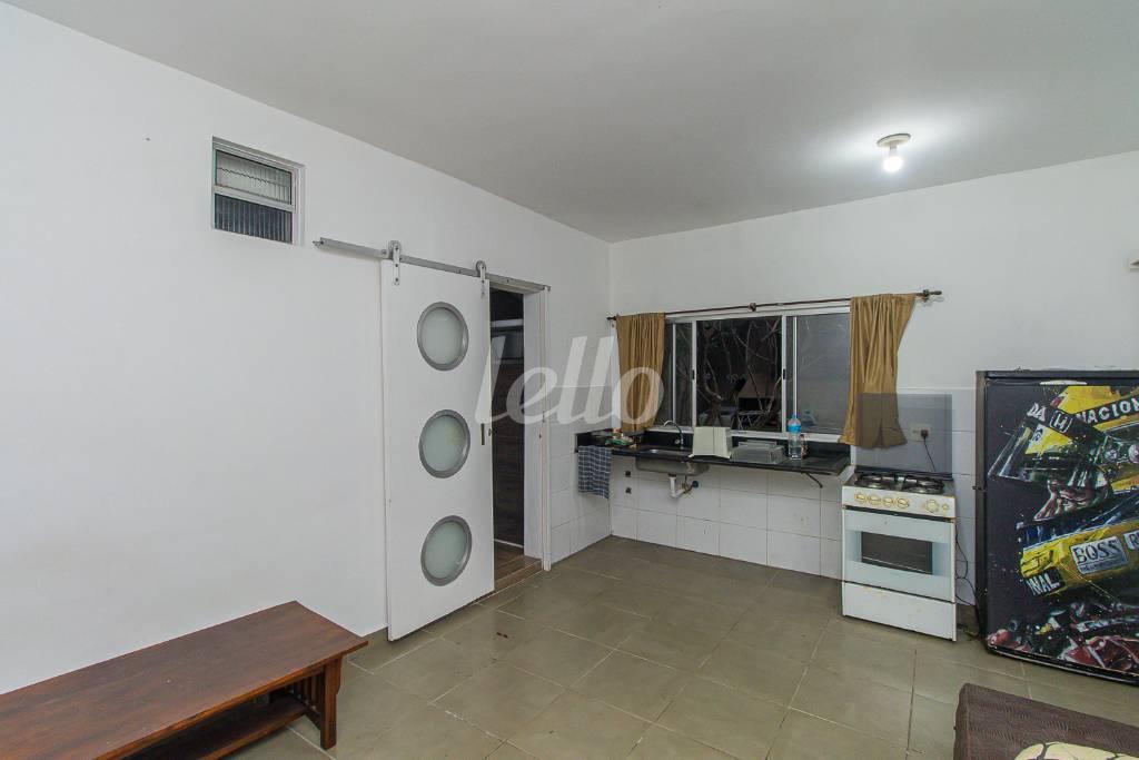 KITNET de Apartamento para alugar, Padrão com 25 m², 1 quarto e em Vila Mariana - São Paulo