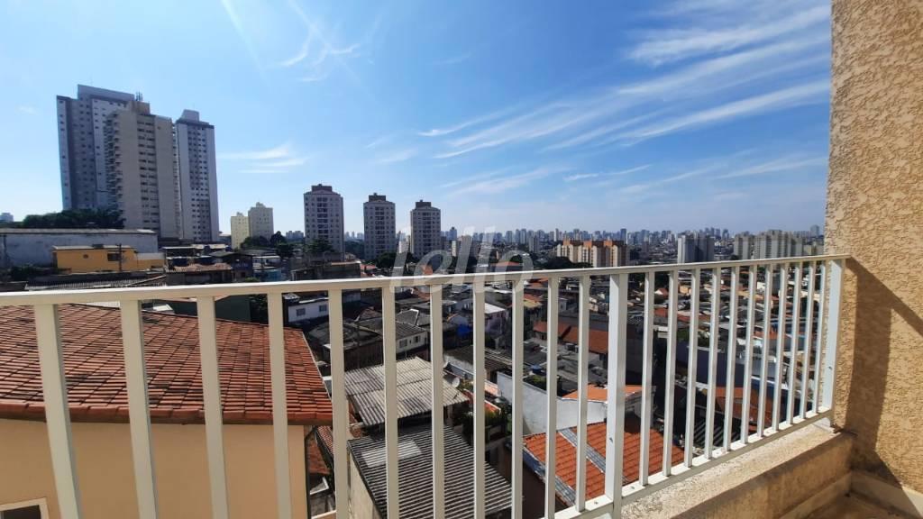 VISTA SACADA de Apartamento para alugar, Padrão com 38 m², 2 quartos e 1 vaga em Vila Rita - São Paulo