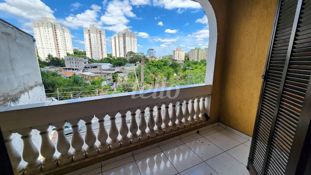 VARANDA SUÍTE de Casa para alugar, sobrado com 180 m², 3 quartos e 2 vagas em Jardim Peri - São Paulo