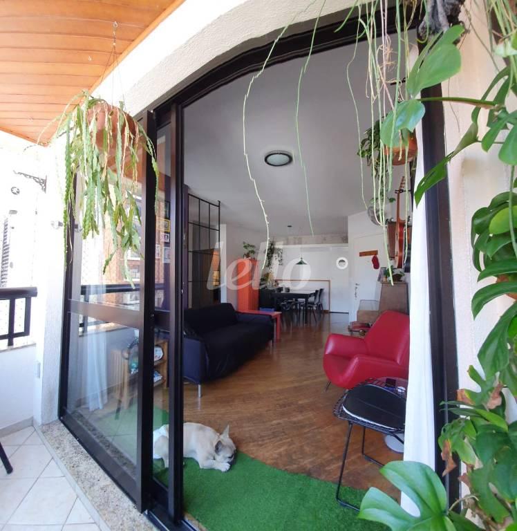 VARANDA de Apartamento à venda, Padrão com 96 m², 2 quartos e 2 vagas em Vila Pompeia - São Paulo