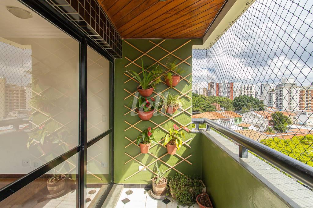 VARANDA de Apartamento para alugar, Padrão com 105 m², 3 quartos e 3 vagas em Vila Mariana - São Paulo