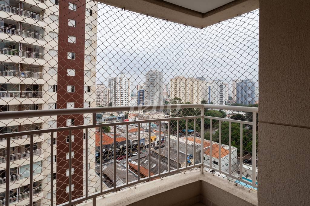 02SACADAVARANDA_002 de Apartamento para alugar, Padrão com 80 m², 3 quartos e 2 vagas em Vila Gomes Cardim - São Paulo