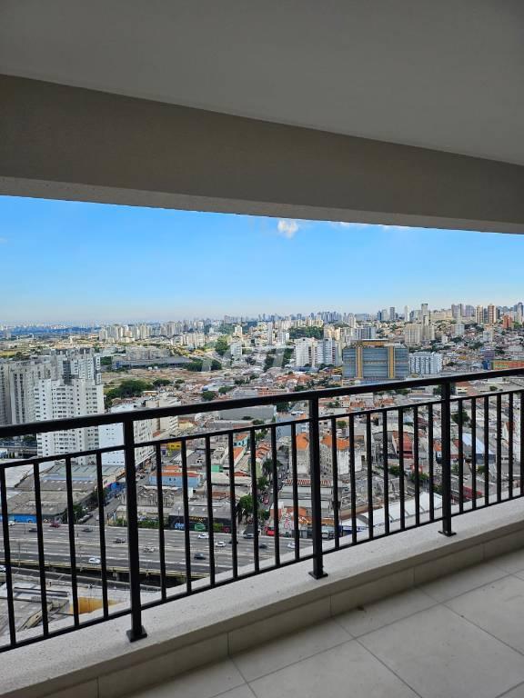 VARANDA de Apartamento à venda, Padrão com 105 m², 2 quartos e 2 vagas em Brás - São Paulo
