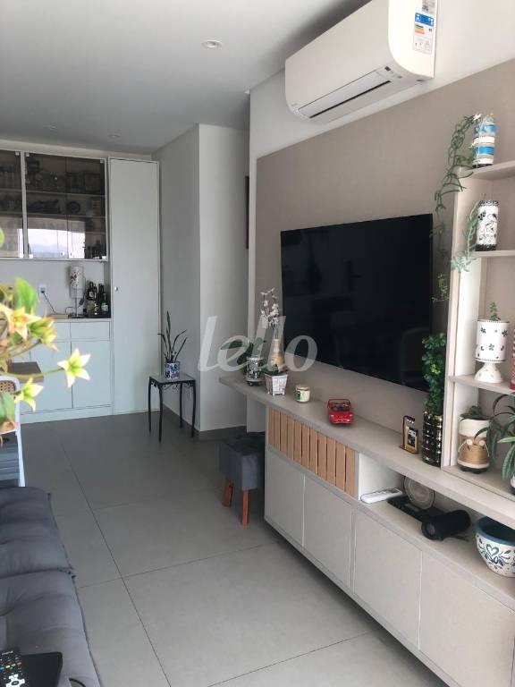 SALA de Apartamento à venda, Padrão com 60 m², 2 quartos e 1 vaga em Vila Gomes Cardim - São Paulo