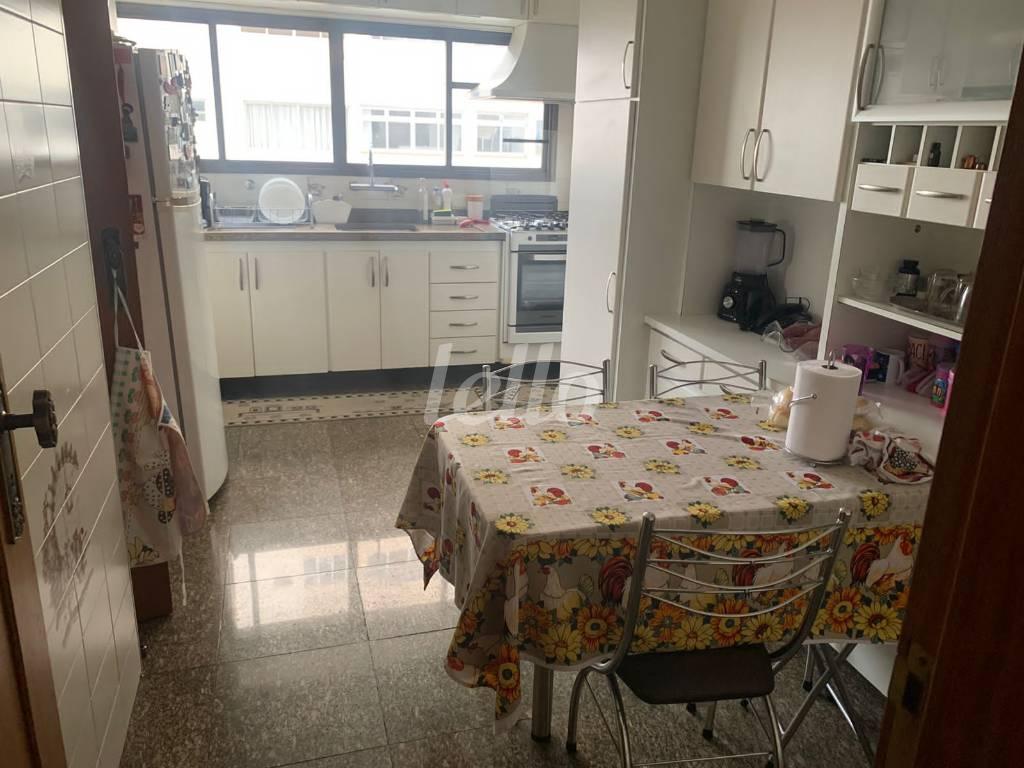 FOTOS (5 de Apartamento à venda, Padrão com 170 m², 4 quartos e 3 vagas em Água Fria - São Paulo