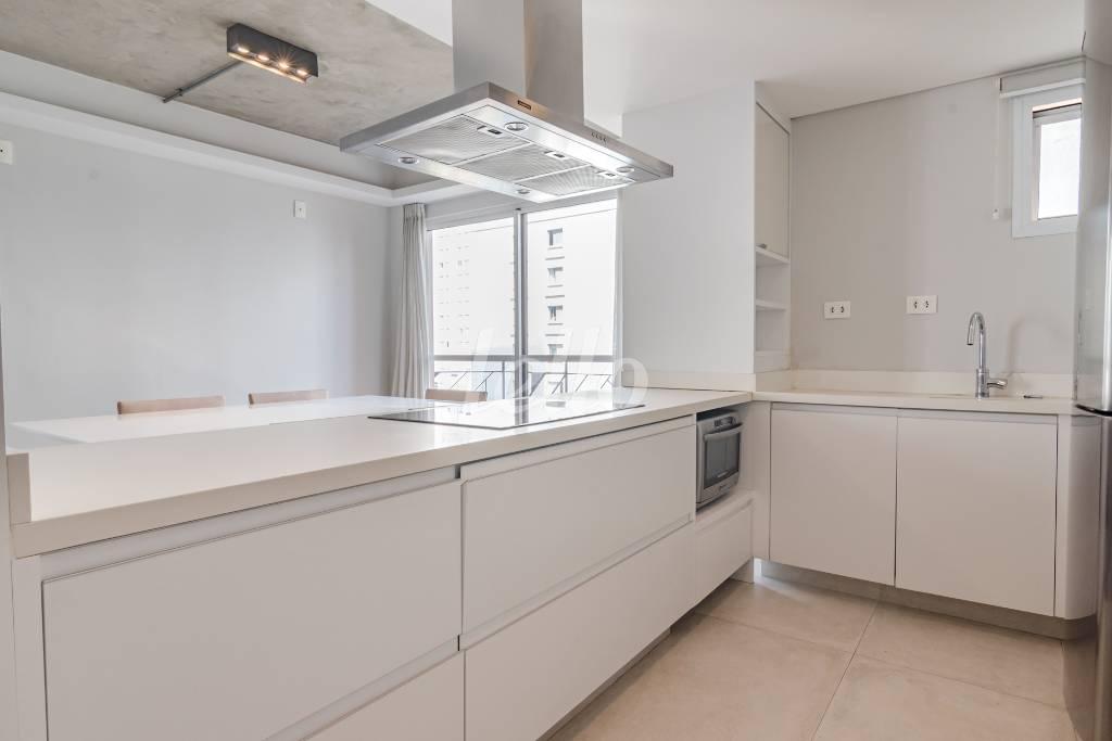 COZINHA de Apartamento para alugar, Padrão com 80 m², 1 quarto e 1 vaga em Vila Nova Conceição - São Paulo