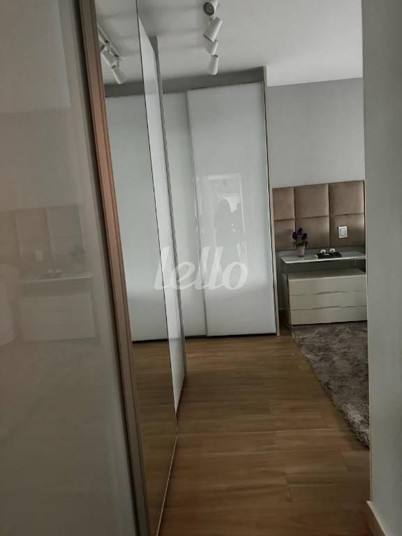 QUARTO de Apartamento à venda, Padrão com 225 m², 3 quartos e 4 vagas em Chácara Califórnia - São Paulo