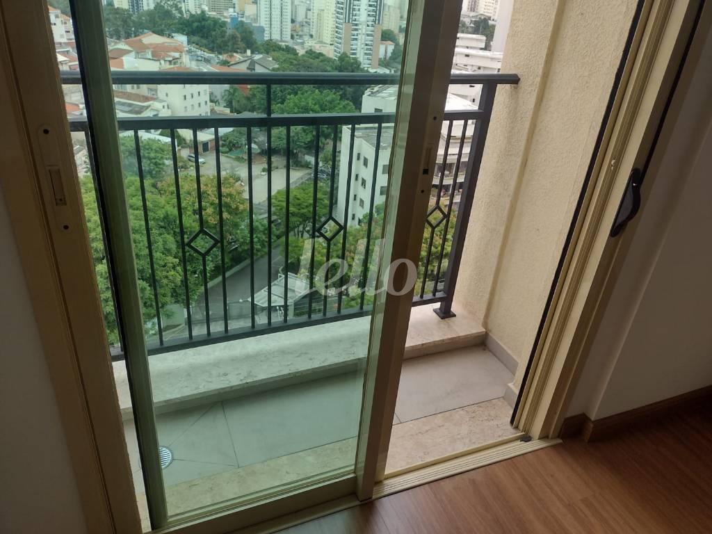 F de Apartamento à venda, Padrão com 66 m², 2 quartos e 1 vaga em Jardim São Paulo - São Paulo