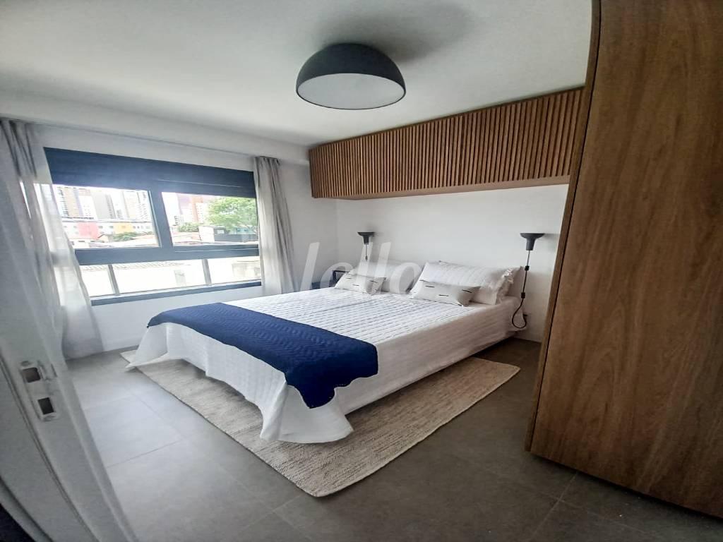 DORMITÓRIO de Apartamento para alugar, Padrão com 48 m², 1 quarto e 1 vaga em Pinheiros - São Paulo