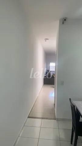 CORREDOR INTERNO de Casa à venda, sobrado com 200 m², 3 quartos e 2 vagas em Vila Alpina - São Paulo