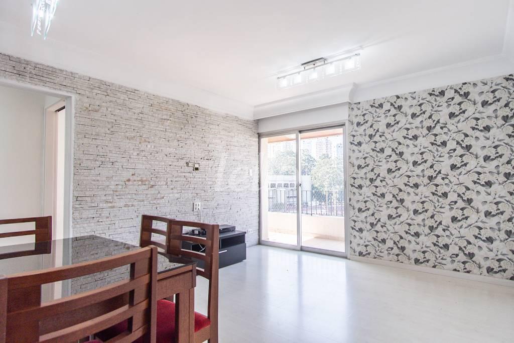 SALA de Apartamento à venda, Padrão com 75 m², 3 quartos e 1 vaga em Parque da Mooca - São Paulo