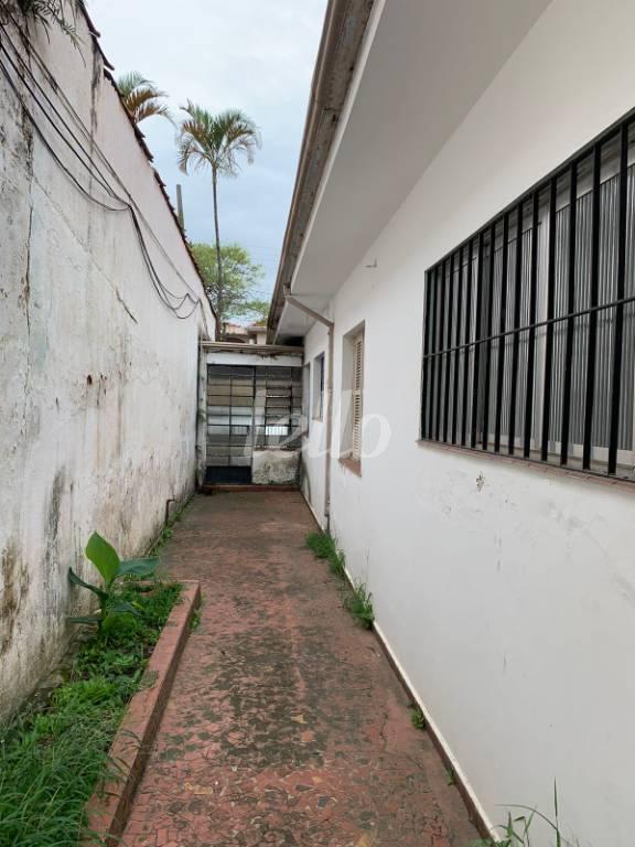 FOTOS (9) de Casa à venda, térrea com 217 m², 3 quartos e 2 vagas em Carandiru - São Paulo