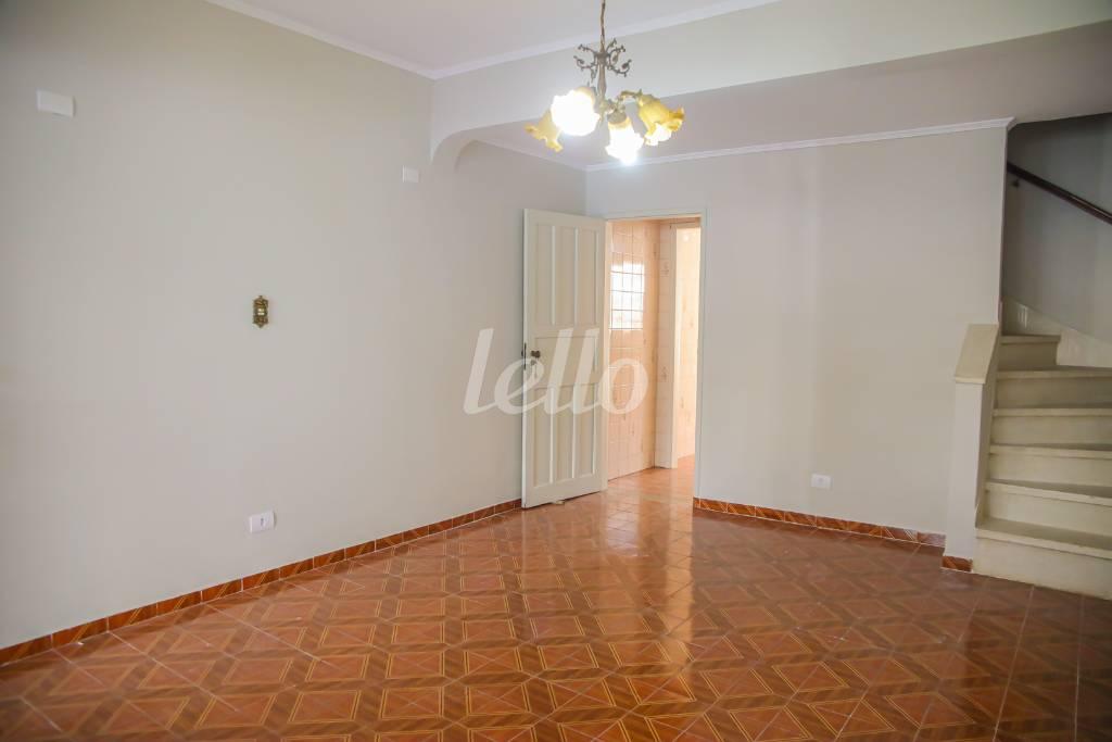 01SALA_002 de Casa para alugar, sobrado com 100 m², 2 quartos e 1 vaga em Vila Gomes Cardim - São Paulo
