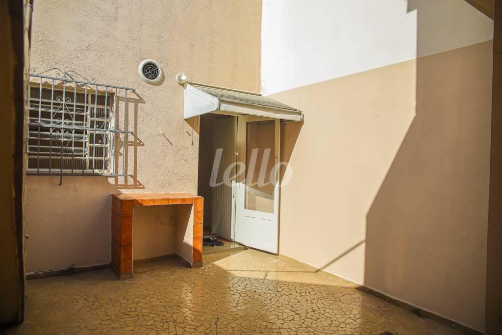 07AREA-DE-SERVICO_004 de Casa para alugar, sobrado com 100 m², 2 quartos e 1 vaga em Vila Gomes Cardim - São Paulo