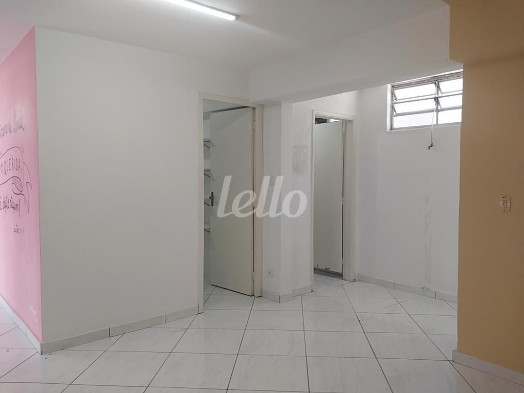 3-SALA 3 de Sala / Conjunto para alugar, Padrão com 100 m², e em Cidade Mãe do Céu - São Paulo