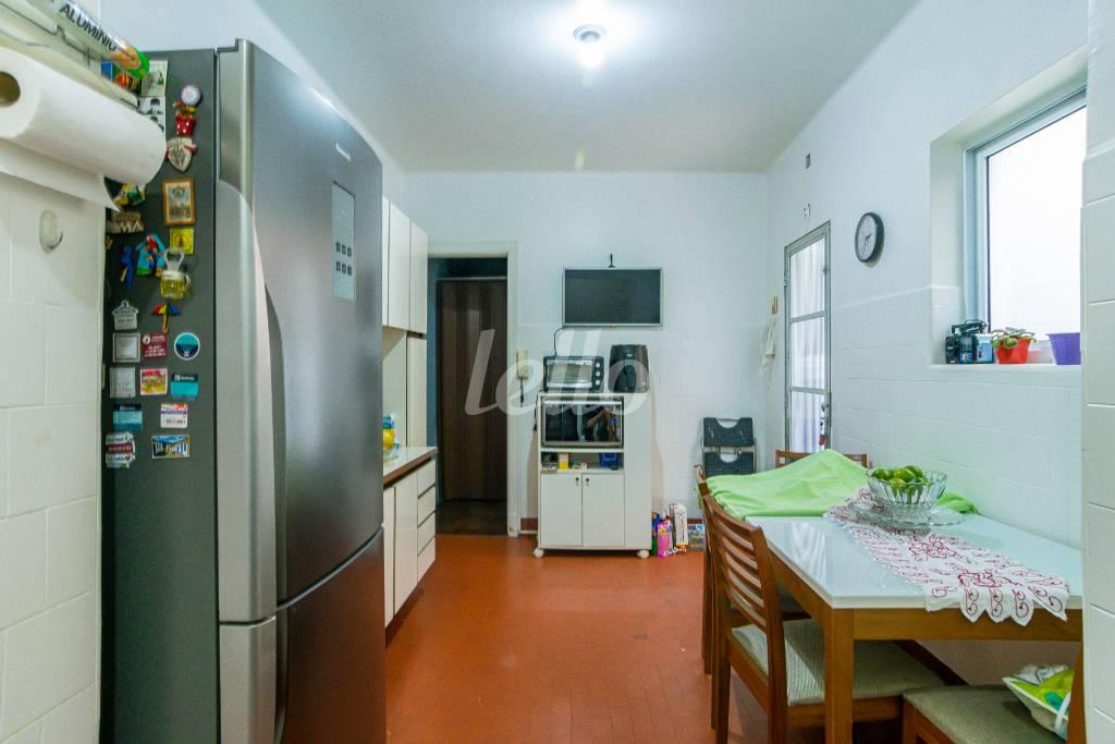 COZINHA de Casa à venda, sobrado com 150 m², 3 quartos e 1 vaga em Vila Clementino - São Paulo