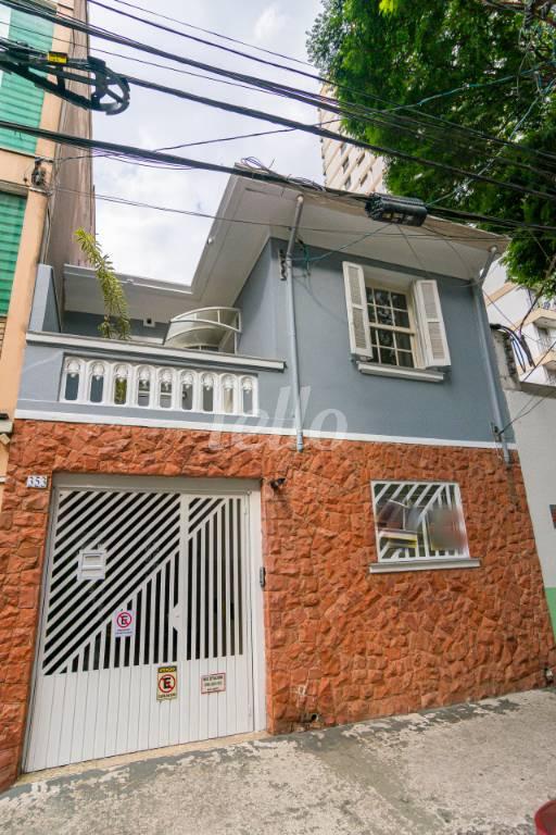 FACHADA de Casa à venda, sobrado com 150 m², 3 quartos e 1 vaga em Vila Clementino - São Paulo