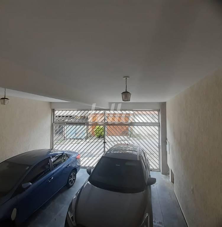F de Casa à venda, sobrado com 197 m², 3 quartos e 2 vagas em Chora Menino - São Paulo