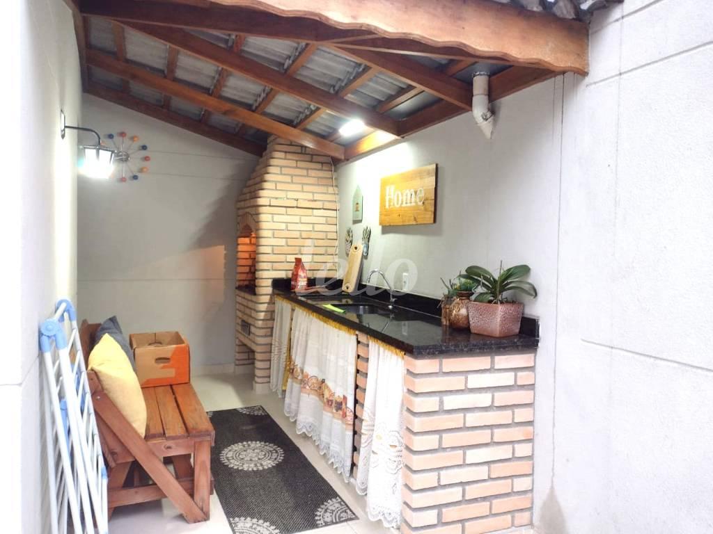 F de Casa à venda, sobrado com 70 m², 2 quartos e 3 vagas em Vila Nivi - São Paulo
