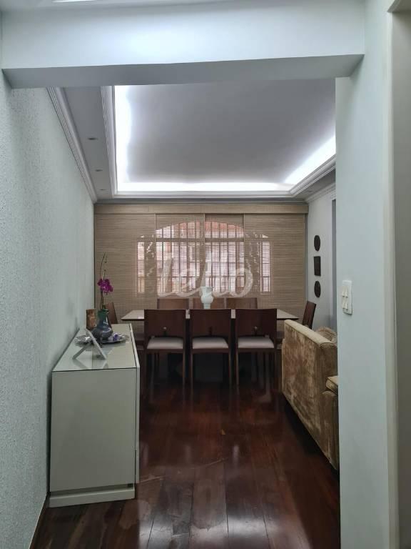 F de Casa à venda, sobrado com 165 m², 3 quartos e 3 vagas em Vila Barbosa - São Paulo