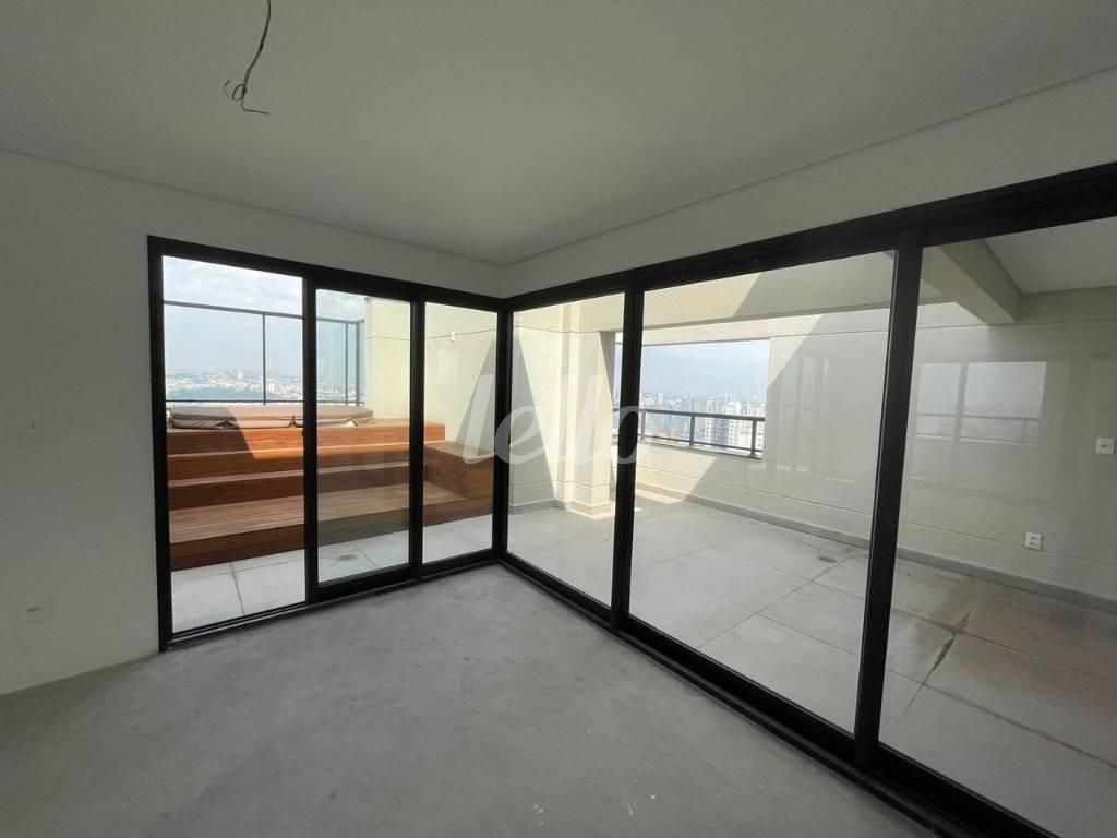 COBERTURA de Apartamento à venda, cobertura - Padrão com 326 m², 3 quartos e 5 vagas em Campestre - Santo André