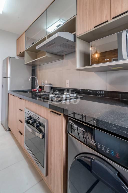 COZINHA de Apartamento para alugar, Padrão com 30 m², 1 quarto e em Várzea da Barra Funda - São Paulo