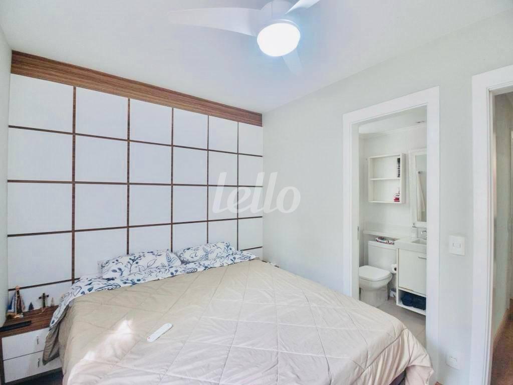 F de Apartamento à venda, Padrão com 69 m², 3 quartos e 1 vaga em Vila Guilherme - São Paulo