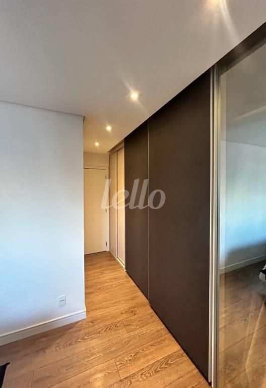 QUARTO de Apartamento à venda, Padrão com 176 m², 3 quartos e 3 vagas em Chácara Califórnia - São Paulo