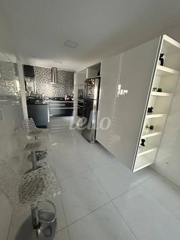 COZINHA de Apartamento à venda, Padrão com 176 m², 3 quartos e 3 vagas em Chácara Califórnia - São Paulo
