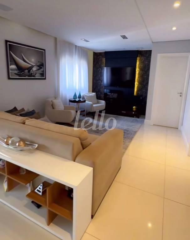 SALA de Apartamento à venda, Padrão com 176 m², 3 quartos e 3 vagas em Chácara Califórnia - São Paulo