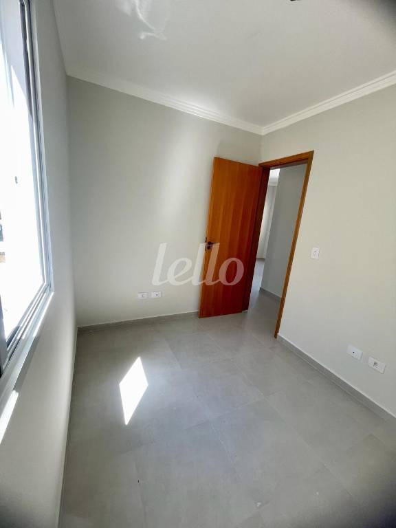 F de Apartamento à venda, Padrão com 44 m², 2 quartos e 1 vaga em Vila Isolina Mazzei - São Paulo
