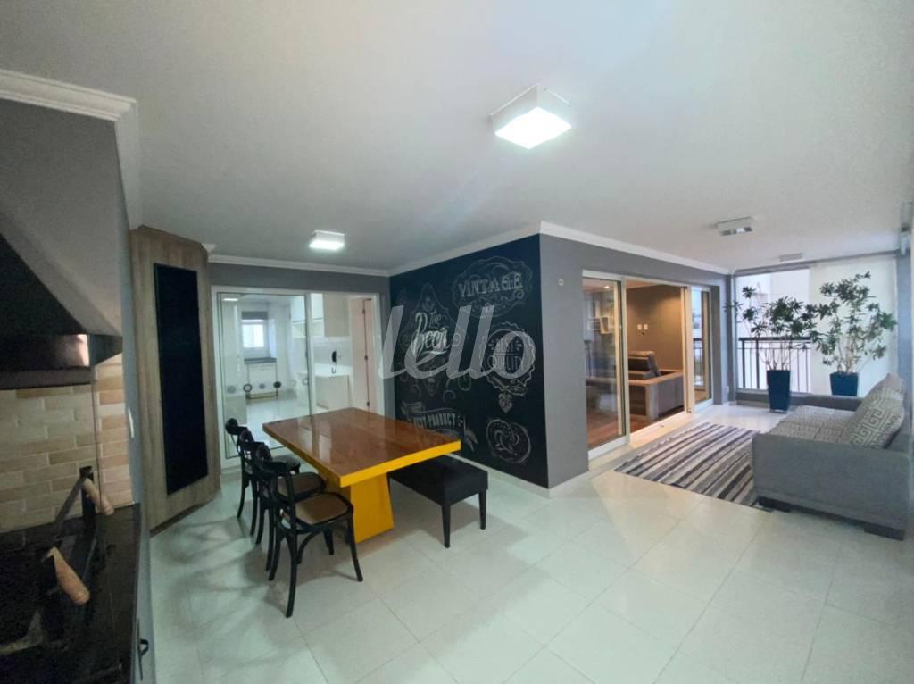 VARANDA GOURMET de Apartamento para alugar, Padrão com 171 m², 4 quartos e 3 vagas em Vila Gomes Cardim - São Paulo