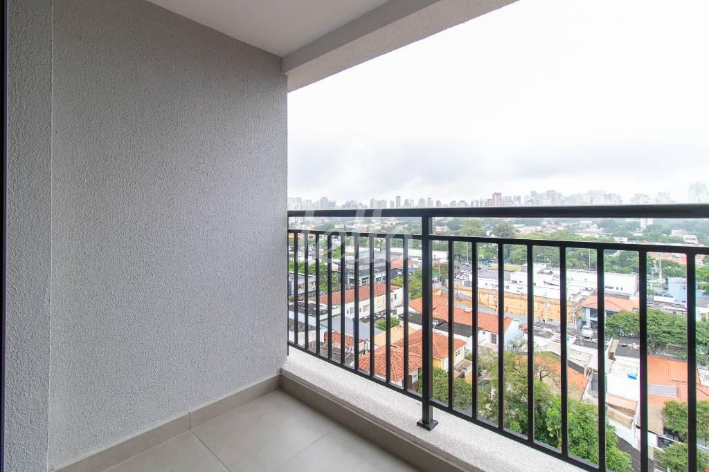 VARANDA de Apartamento à venda, Padrão com 31 m², 1 quarto e em Indianópolis - São Paulo