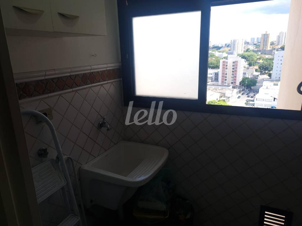 AREA DE SERVIÇO de Apartamento para alugar, Padrão com 65 m², e 2 vagas em Vila Indiana - São Paulo