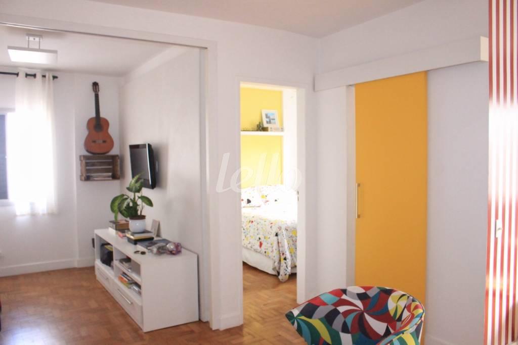 SALA de Apartamento à venda, Padrão com 58 m², 2 quartos e 1 vaga em Jardim Paulista - São Paulo