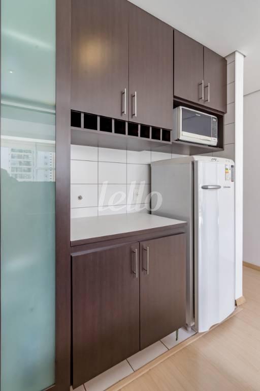 COZINHA de Apartamento para alugar, Padrão com 65 m², 2 quartos e 1 vaga em Pinheiros - São Paulo