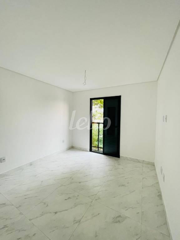 DORMITÓRIO de Apartamento à venda, Padrão com 120 m², 2 quartos e 1 vaga em Vila Pires - Santo André