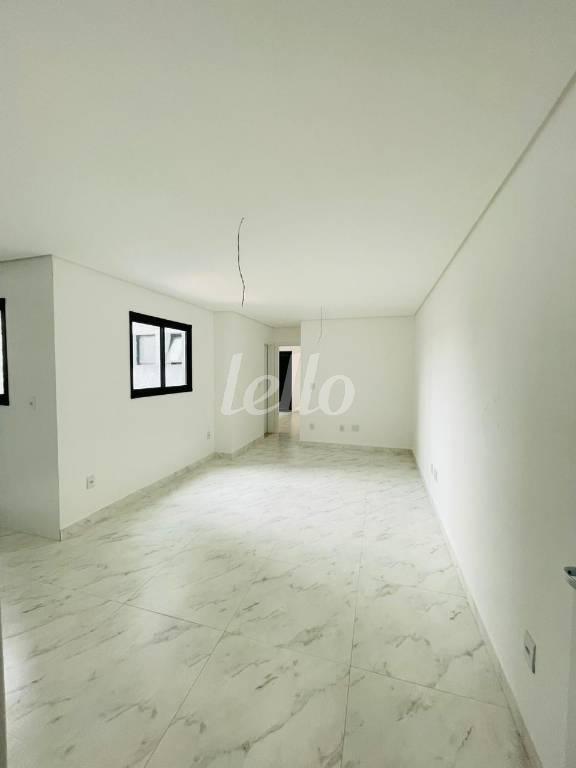 SALA de Apartamento à venda, Padrão com 120 m², 2 quartos e 1 vaga em Vila Pires - Santo André