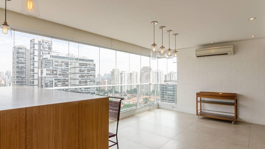 SACADA de Apartamento para alugar, Padrão com 138 m², 2 quartos e 2 vagas em Brooklin Paulista - São Paulo