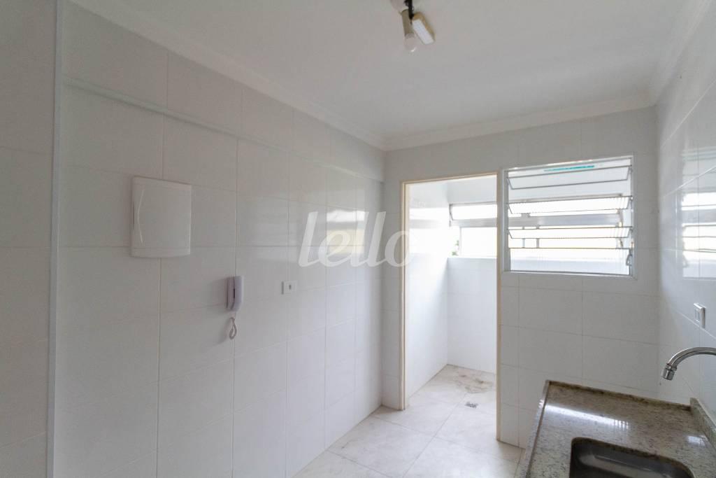 COZINHA de Apartamento para alugar, Padrão com 68 m², 2 quartos e 1 vaga em Vila São Vicente - São Paulo